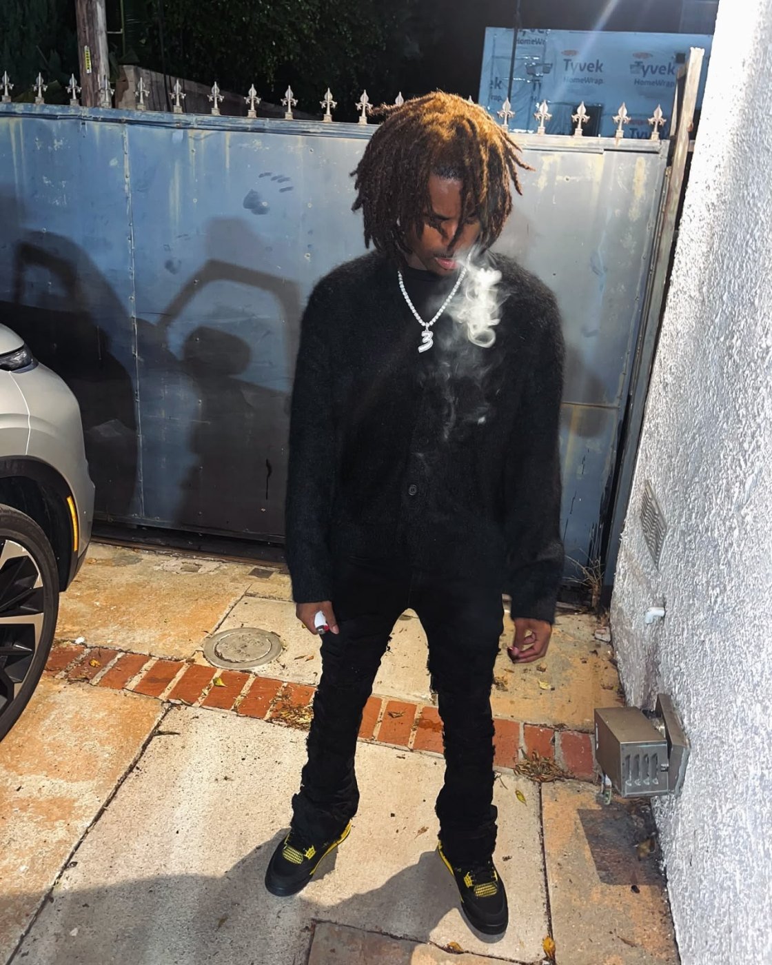 G Hendrix